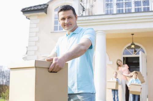 Local moving service covering Holland Park and nearby West London areas
