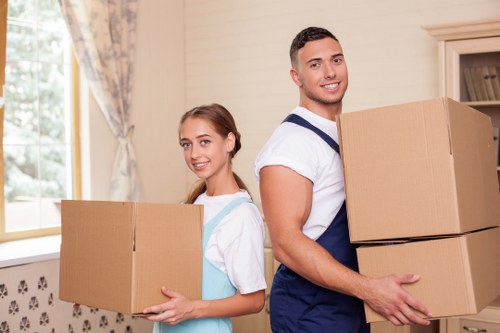 Trusted Holland Park removals team supporting a smooth moving day